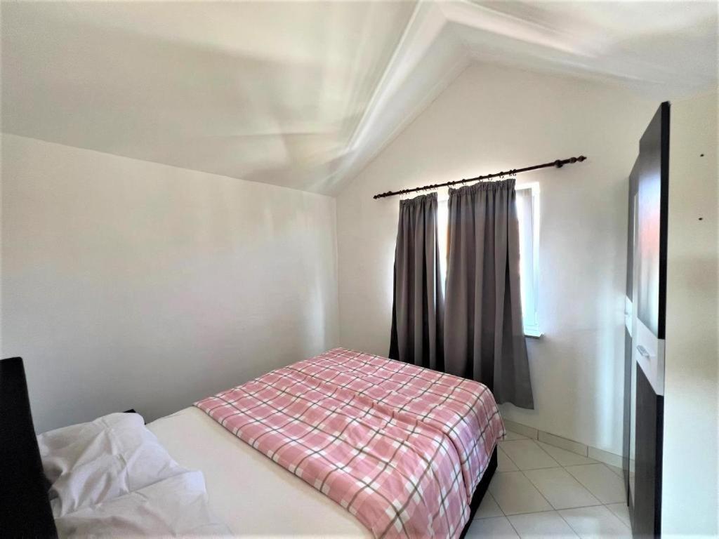 Melek Apartment เมดูลิน ภายนอก รูปภาพ