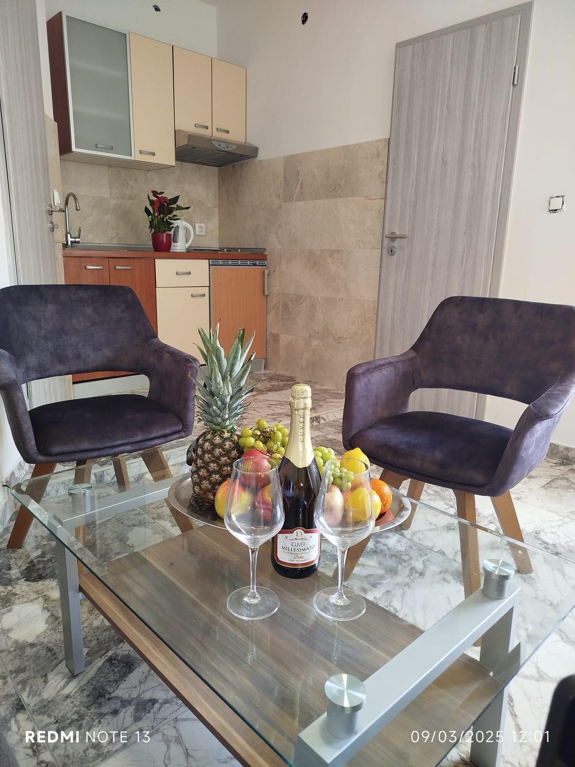 Melek Apartment เมดูลิน ภายนอก รูปภาพ