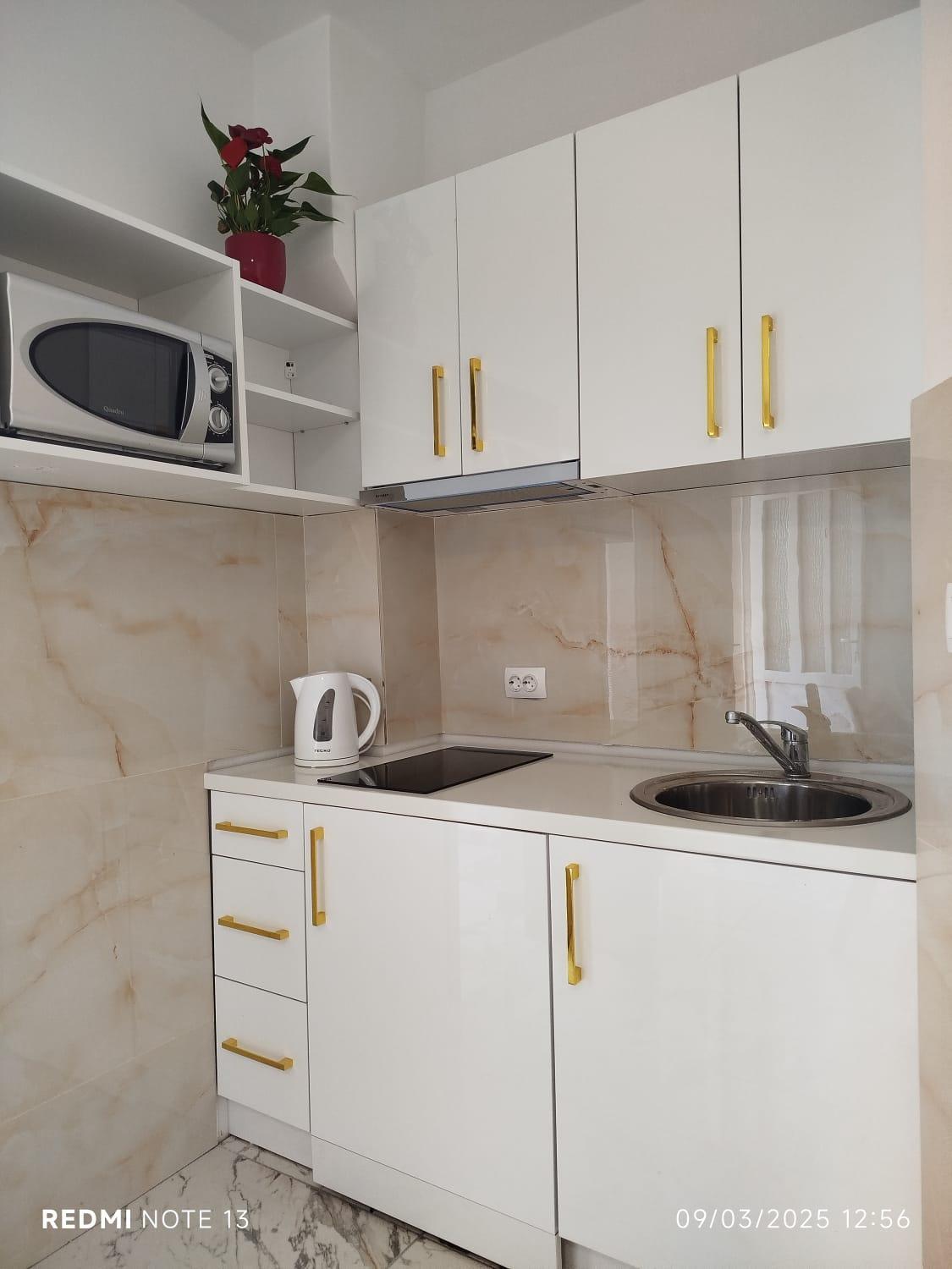Melek Apartment เมดูลิน ภายนอก รูปภาพ