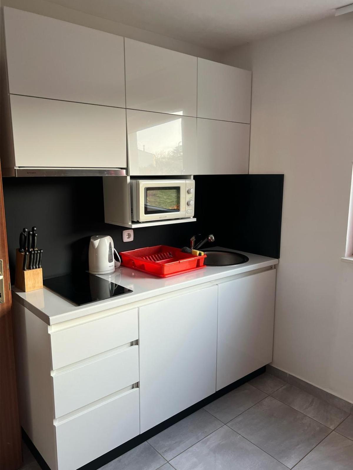 Melek Apartment เมดูลิน ภายนอก รูปภาพ